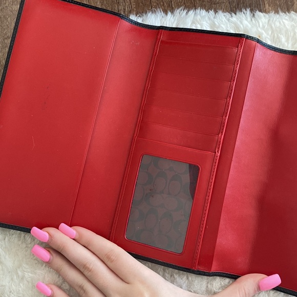 Red and black Coach wallet! - Picture 2 of 3
